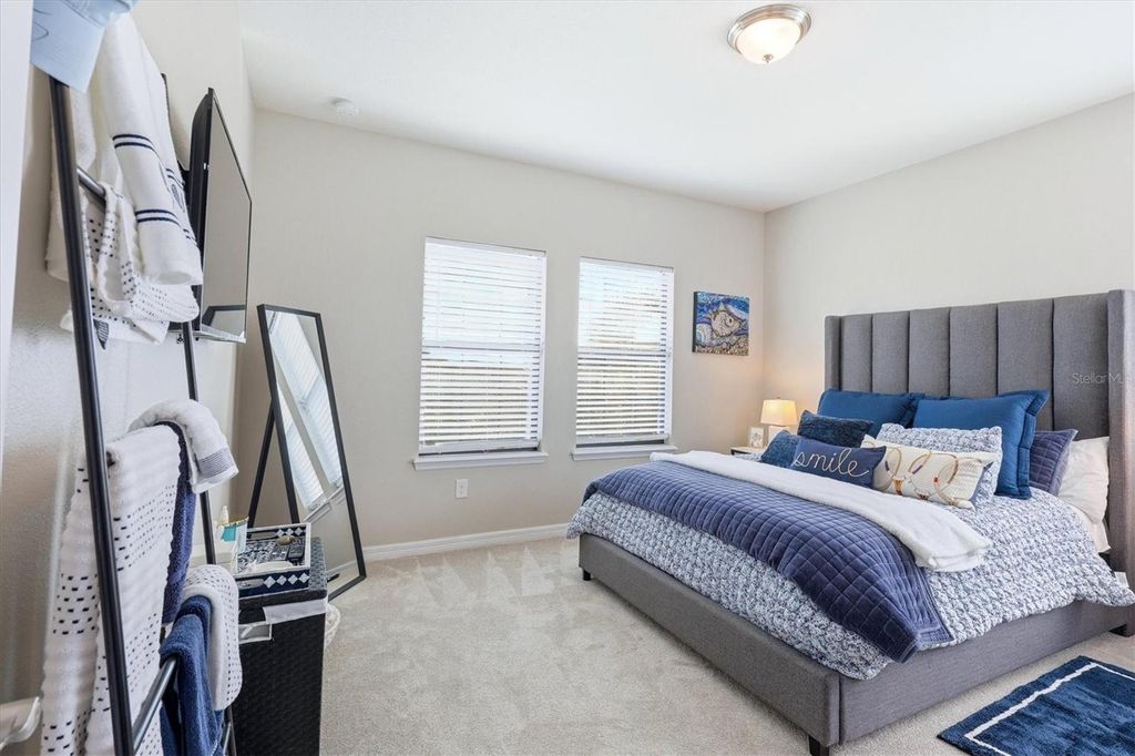 Image 32 of property listing at 5407 TITLE ROW DRIVE, Bradenton, FL 34210