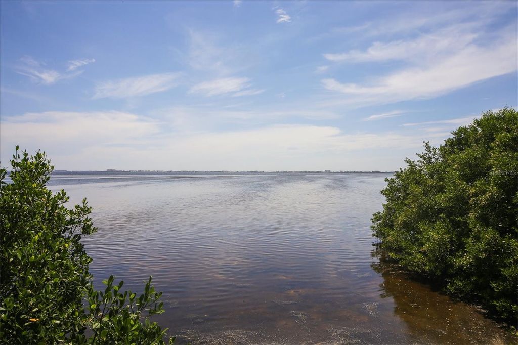 Image 57 of property listing at 5407 TITLE ROW DRIVE, Bradenton, FL 34210