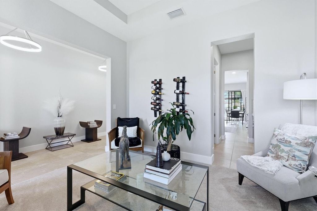 Image 7 of property listing at 5407 TITLE ROW DRIVE, Bradenton, FL 34210