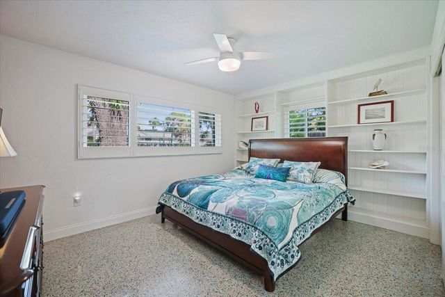 1827 BAYWOOD DRIVE, Sarasota, FL 34231