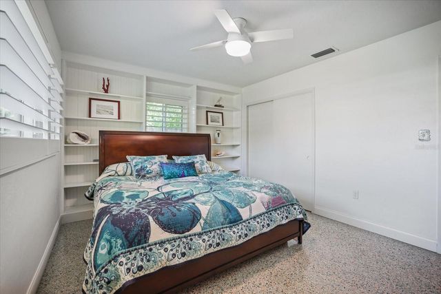 1827 BAYWOOD DRIVE, Sarasota, FL 34231