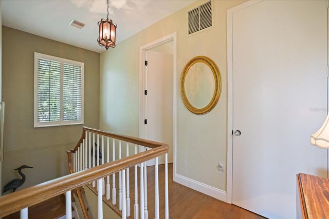 1827 BAYWOOD DRIVE, Sarasota, FL 34231