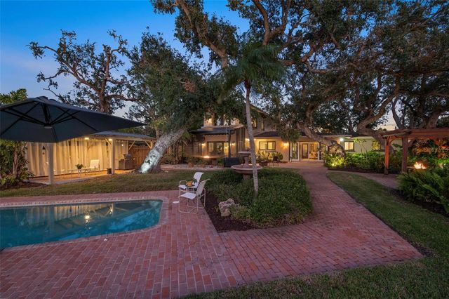 1827 BAYWOOD DRIVE, Sarasota, FL 34231