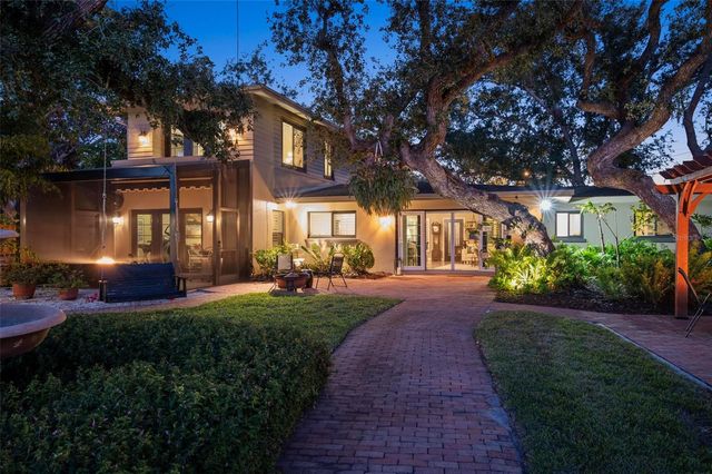 1827 BAYWOOD DRIVE, Sarasota, FL 34231