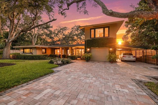 1827 BAYWOOD DRIVE, Sarasota, FL 34231