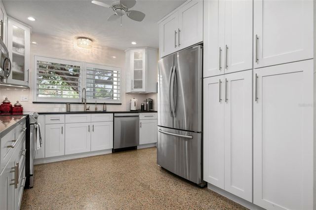 1827 BAYWOOD DRIVE, Sarasota, FL 34231