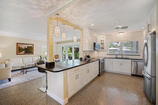 1827 BAYWOOD DRIVE, Sarasota, FL 34231