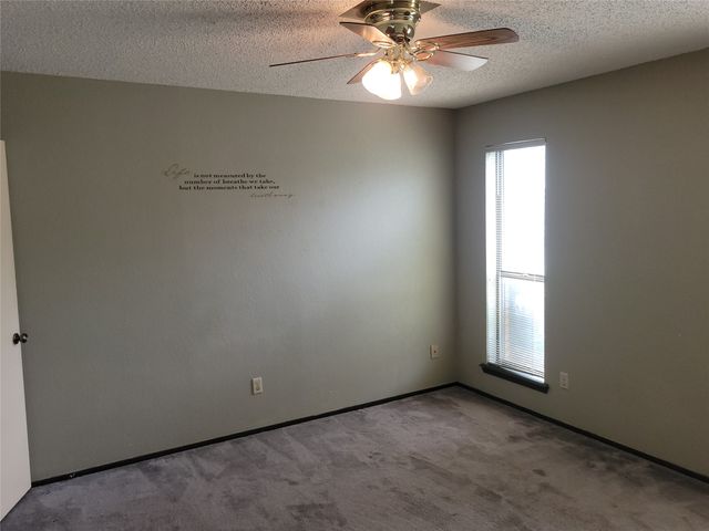 930 N Lydia Street, Stephenville, TX 76401