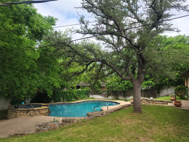 930 N Lydia Street, Stephenville, TX 76401