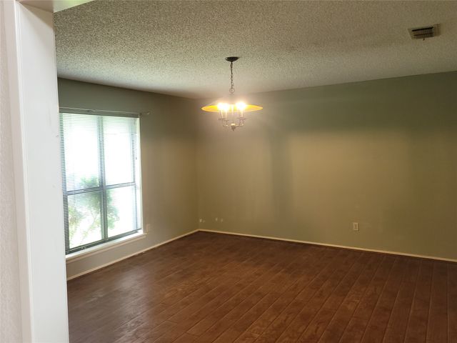 930 N Lydia Street, Stephenville, TX 76401