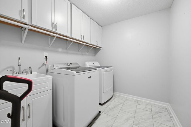 116 W View Drive, Burlington, NC 27215