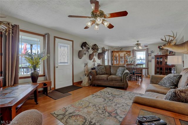 5502 Dutch Ridge, New Straitsville, OH 43766