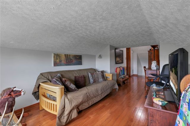 5502 Dutch Ridge, New Straitsville, OH 43766