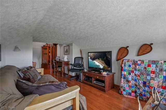 5502 Dutch Ridge, New Straitsville, OH 43766