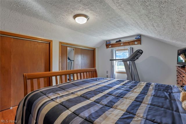 5502 Dutch Ridge, New Straitsville, OH 43766