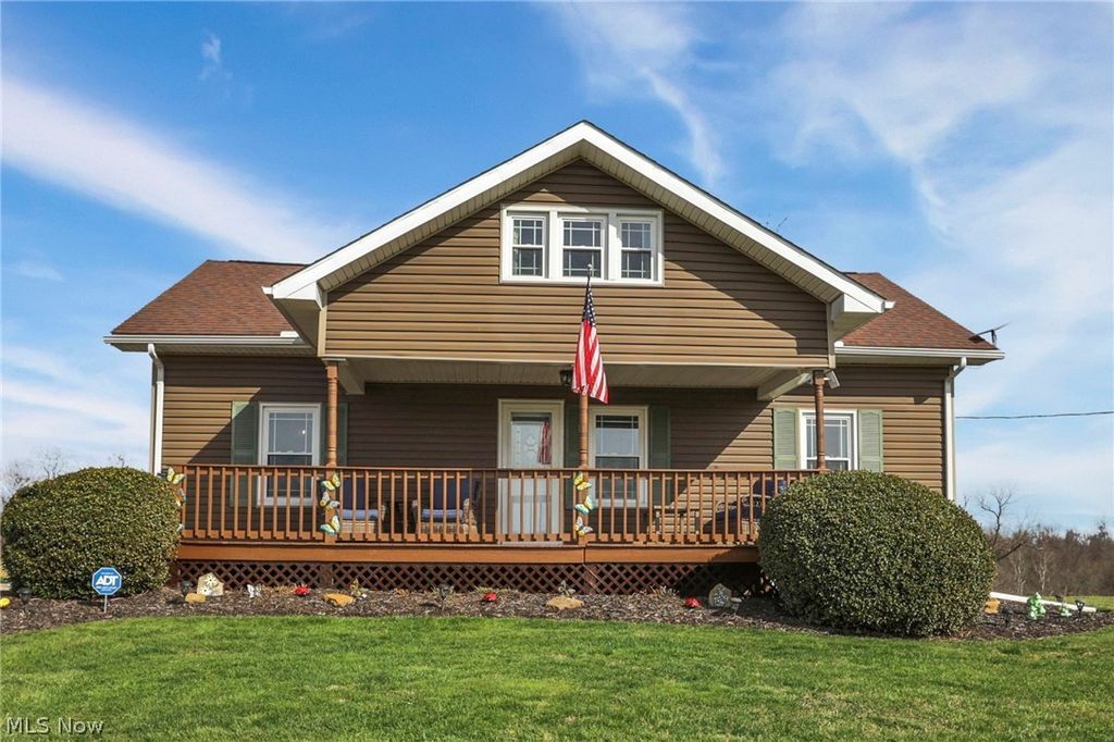 5502 Dutch Ridge, New Straitsville, OH 43766