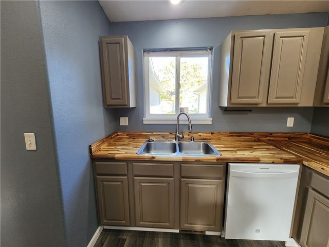 3605 Olympic Blvd, Billings, MT 59102