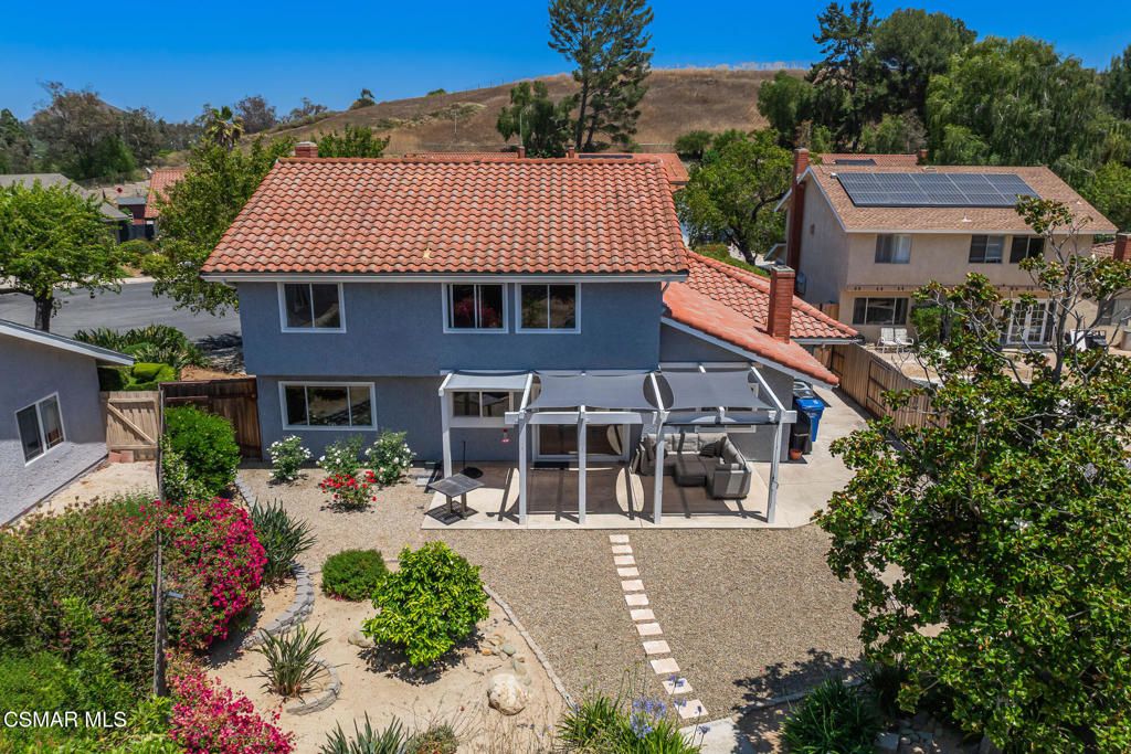 Image 38 of property listing at 369 Castilian Avenue, Newbury Park, CA 91320