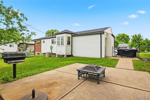 4366 Dar Lane, Unincorporated, MO 63123
