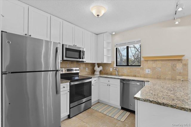 78 Heritage Hills A, Somers, NY 10589