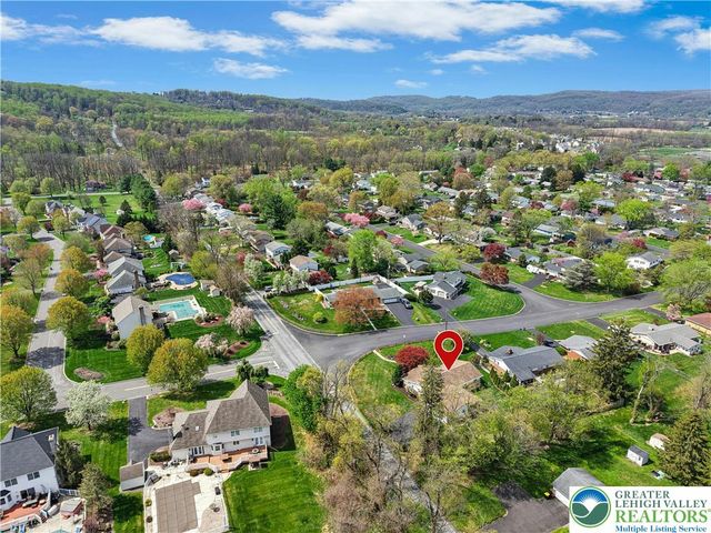 5027 Aberdene Street, Upper Saucon Twp, PA 18034