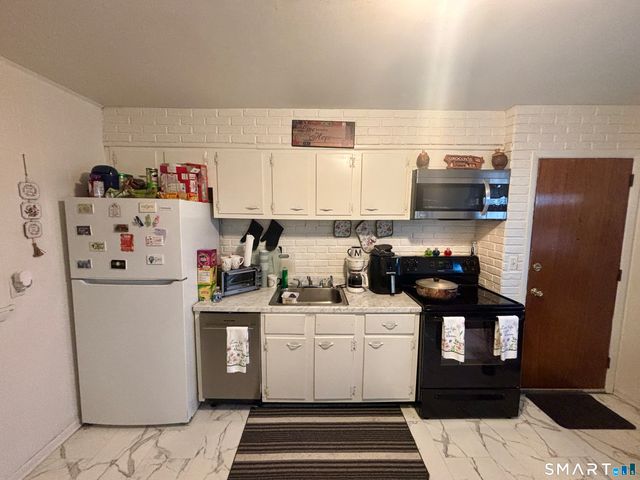 69 Oak Ridge Drive 51, New Haven, CT 06513