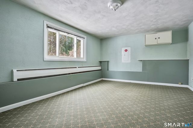 42 Carroll Road, Hamden, CT 06517