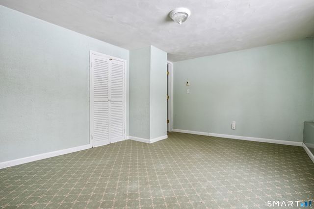 42 Carroll Road, Hamden, CT 06517