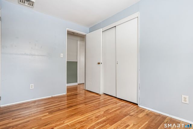 42 Carroll Road, Hamden, CT 06517