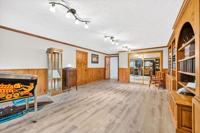 4504 E Lane Park Rd, Spokane, WA 99021