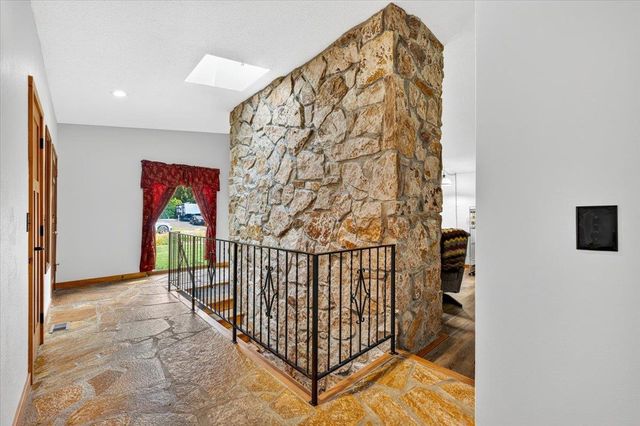 4504 E Lane Park Rd, Spokane, WA 99021