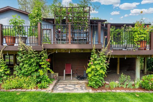 4504 E Lane Park Rd, Spokane, WA 99021