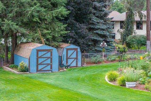 4504 E Lane Park Rd, Spokane, WA 99021