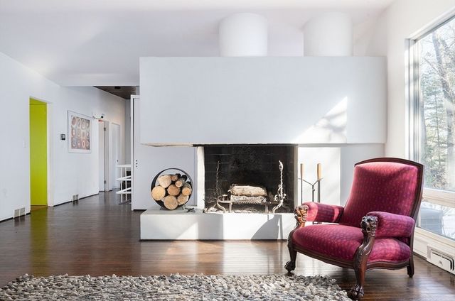 58 Hill St, Lexington, MA 02421