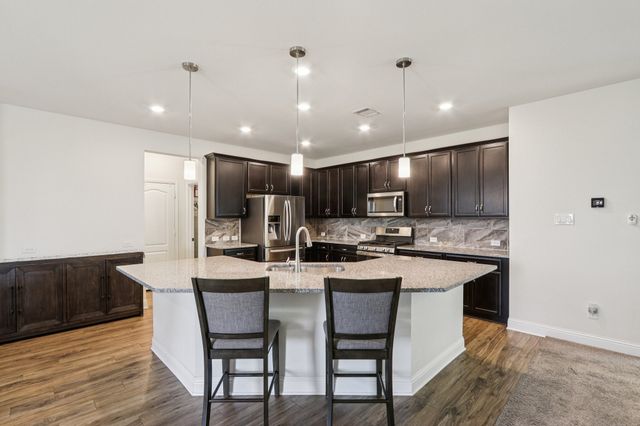 2713 Ranger Lane, Aubrey, TX 76227