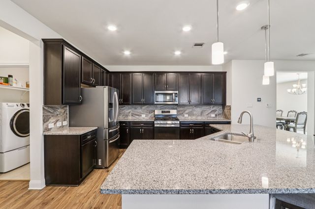 2713 Ranger Lane, Aubrey, TX 76227