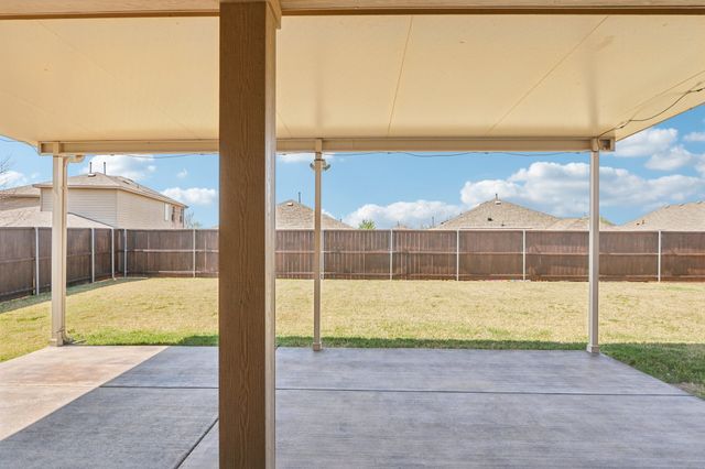 2713 Ranger Lane, Aubrey, TX 76227