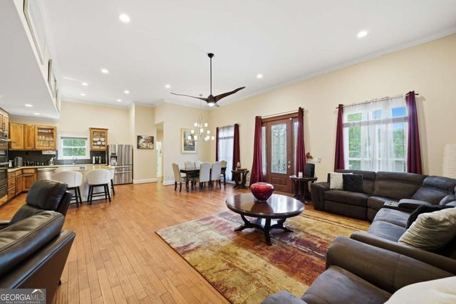 258 White Antelope Street, Waleska, GA 30183