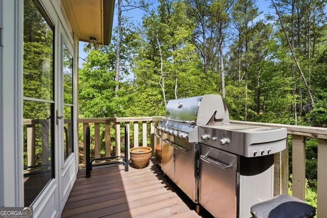 258 White Antelope Street, Waleska, GA 30183