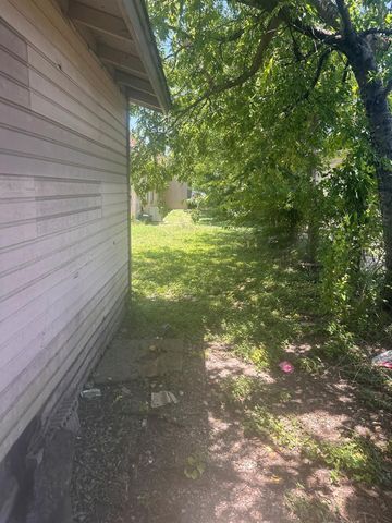 7517 Bethune Ave A & B, Austin, TX 78752