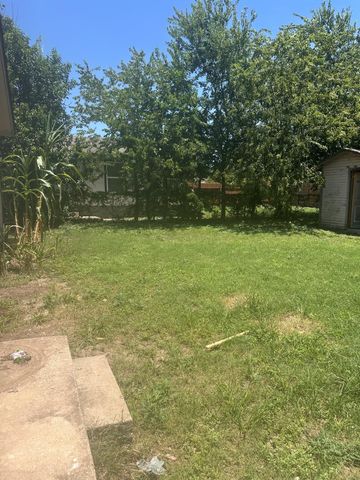 7517 Bethune Ave A & B, Austin, TX 78752