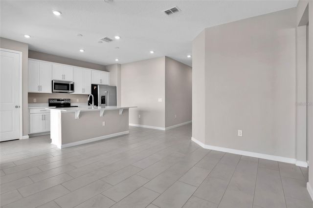 830 BALLANTYNE DRIVE, Lake Wales, FL 33898