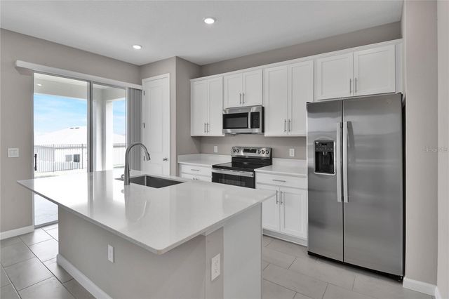 830 BALLANTYNE DRIVE, Lake Wales, FL 33898