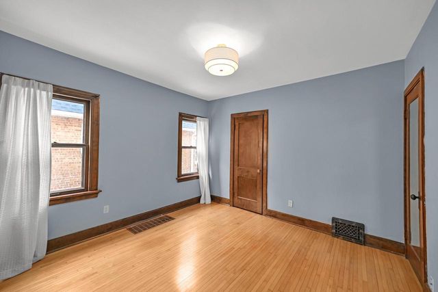 8007 Portland AVENUE, Wauwatosa, WI 53213