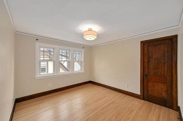 8007 Portland AVENUE, Wauwatosa, WI 53213