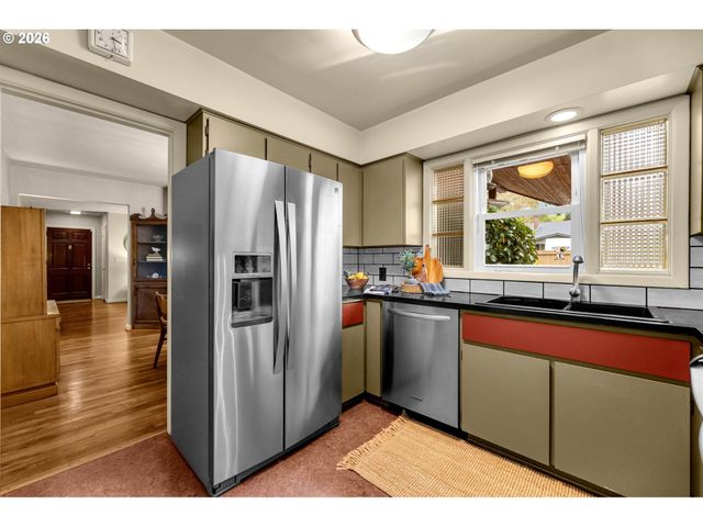 201 Nw 46TH St, Vancouver, WA 98663