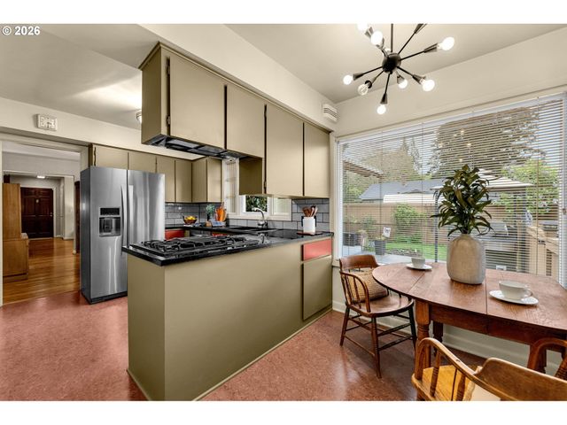 201 Nw 46TH St, Vancouver, WA 98663