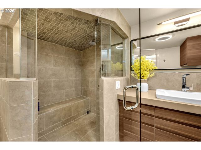 201 Nw 46TH St, Vancouver, WA 98663