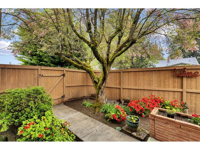 201 Nw 46TH St, Vancouver, WA 98663