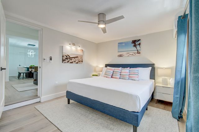 230 Seacrest Lane, Delray Beach, FL 33444